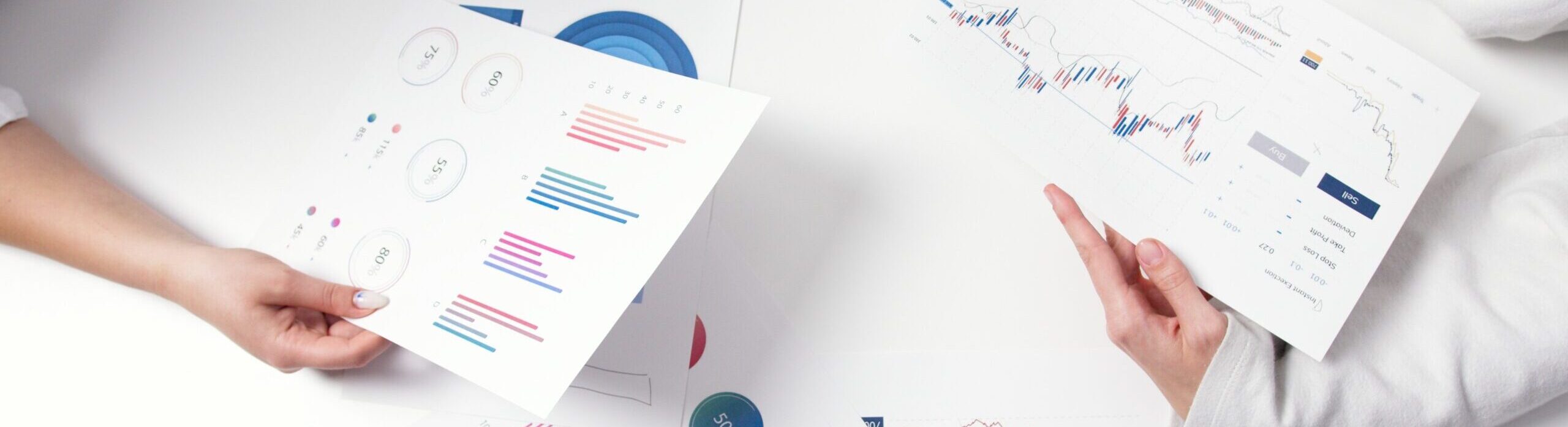 https://www.panera.se/wp-content/uploads/2022/10/pexels-artem-podrez-5716025-scaled-e1667903183795.jpg